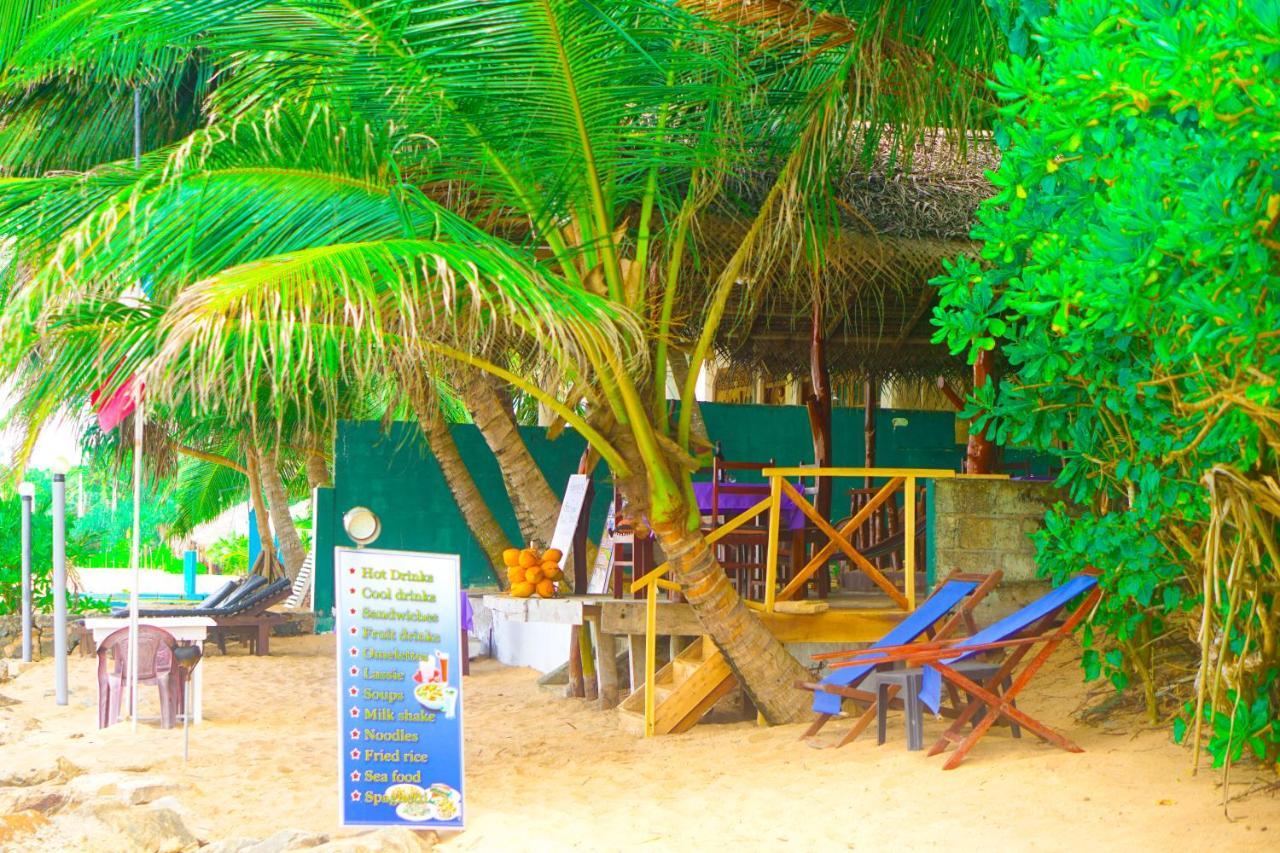 Panorama Rock Cafe Bed & Breakfast Тангале Екстериор снимка